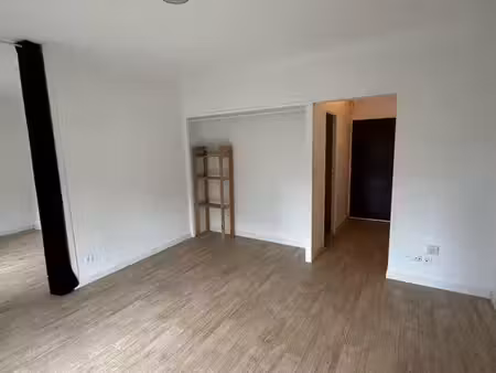 particulier loue appartement t1 bis résidence le club en rez-de-chaussée