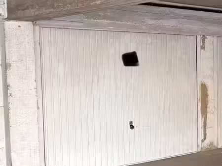 box garage