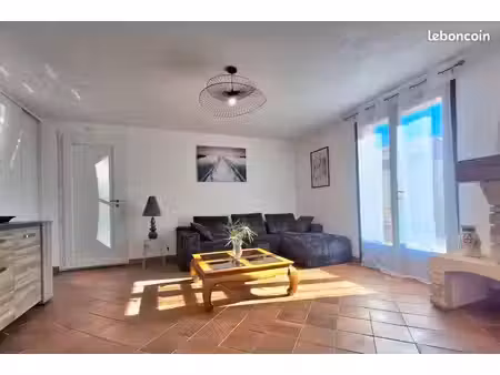 superbe villa avec jardin -idéal transition/moyenne durée hivernale