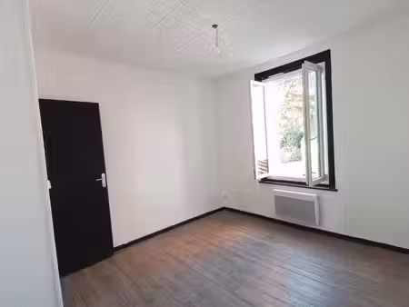f3 lumineux de 52m² à saint-just-en-chaussée – proche gare et commerces