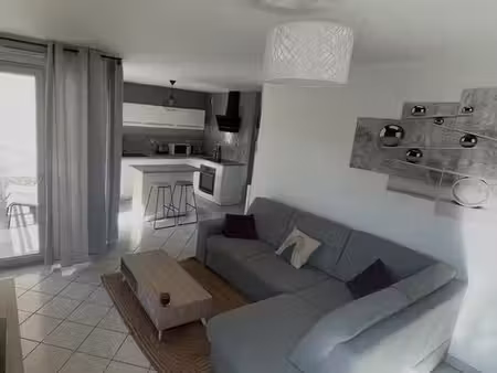 location t2 meublé