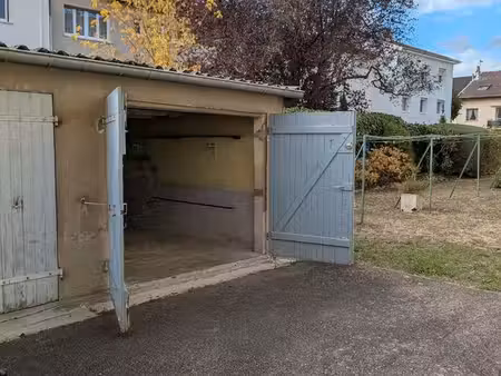 garage