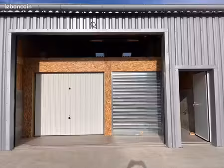 a louer box de stockage de 6 m² (idéal moto ou autre) - immédiatement disponible