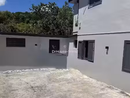 location meublée appartement 4 pièces 86 m² à le lamentin (97232)  2 180 €