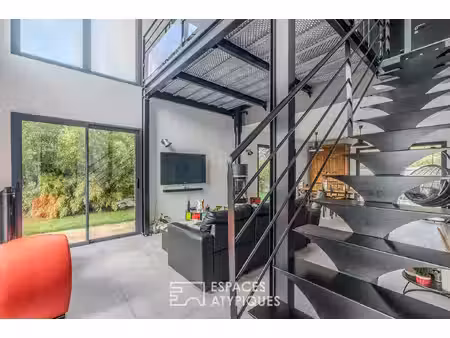 maison contemporaine à l'esprit loft et aux volumes ouverts