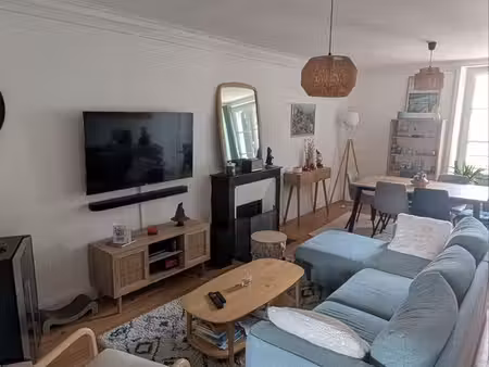 appartement rénové a neuf talensac