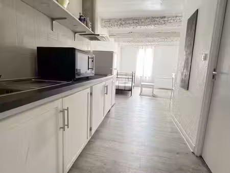 appartement t2 meublé - pézenas centre