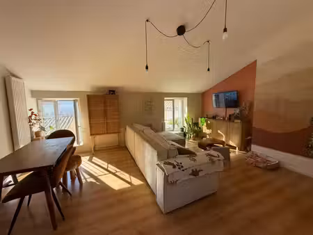 les sables d'olonne (85100) - a 2 pas du remblai et du port appartement t4 atypique avec p