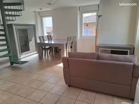 appartement meublé t2 bis au cœur du village de léguevin de 59 m²