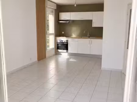 a louer appartement proximité chu