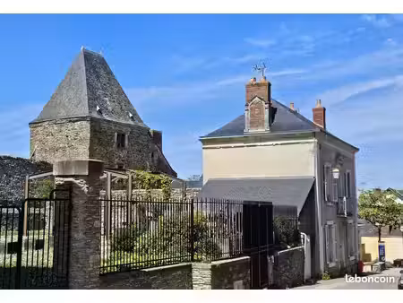 maison bourgeoise centre bourg pouancé