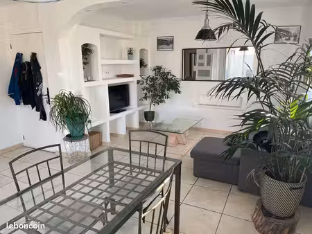 à saisir appartement de 68 80m2 avec terrasse et balcon traversant