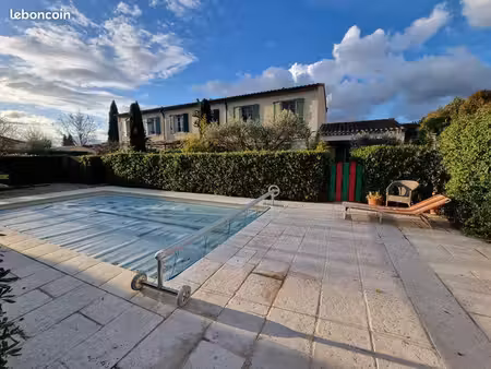 ? maison récente de standing 80 m² + studio indépendant équipé 23 m² – piscine & climatisa