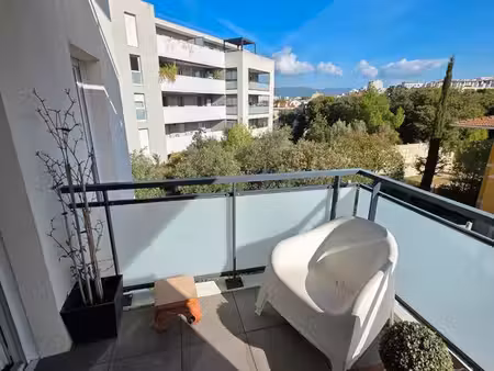 appartement t1 récent construction 2017