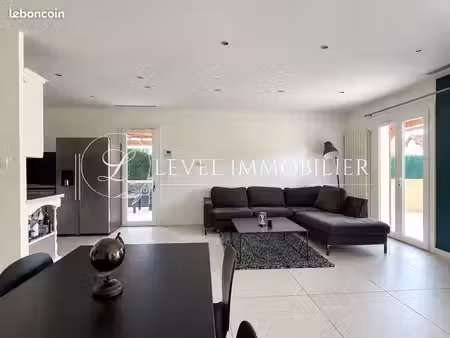 maison 4 pièces 82 m²