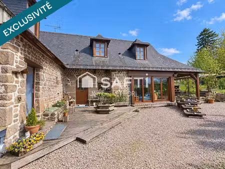 maison de caractère en pierre  dépendance  jardin