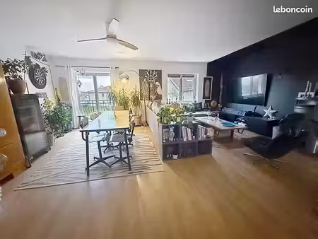 appartement 122m2 avec garage  jardin et dépendances