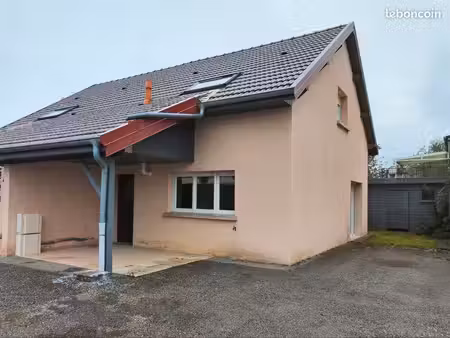 maison 4 pièces de 82 m² à magny-vernois