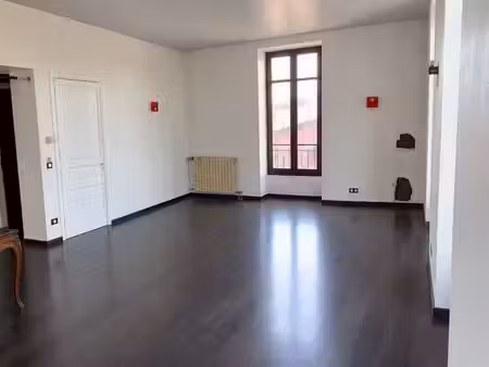 charmant 2 pièces de 65 m²
