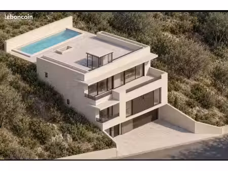 terrain constructible de 2 033 m² – châteauneuf-de-grasse (06)
