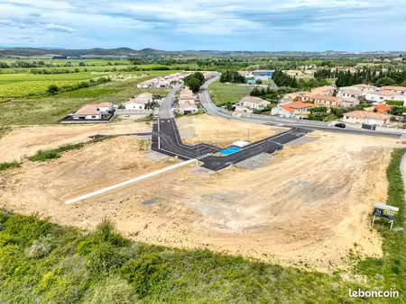 terrain de 341 m² à salles d'aude