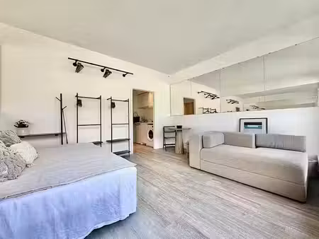 location meublée appartement 1 pièce 30 m² à paris 14ème (75014)  1 000 €