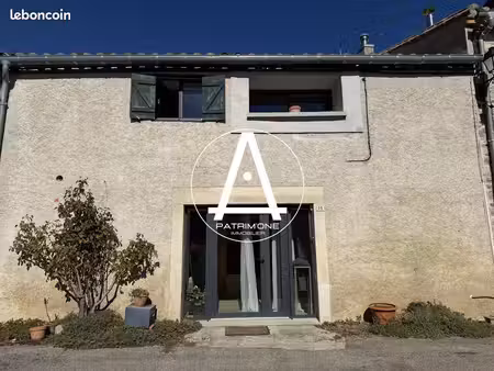 maison de village 3 pièces 106 m²