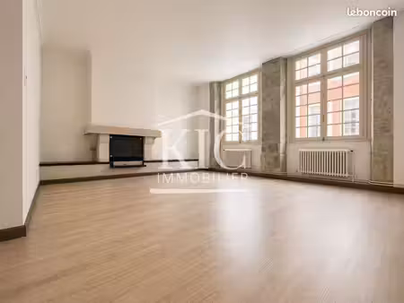 immeuble 8 pièces 330 m²
