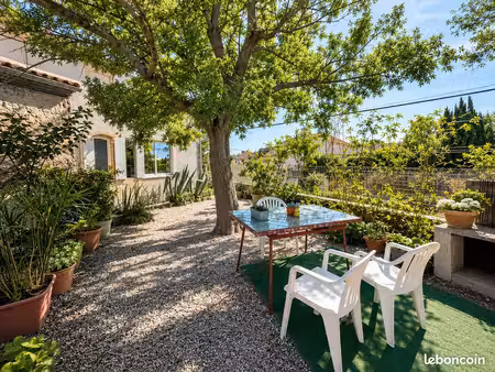 immeuble 357 m² fabrezan