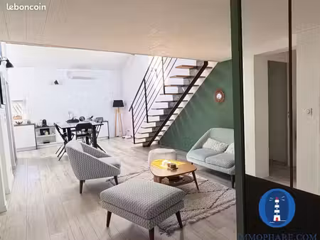 maison 12 pièces 228 m²