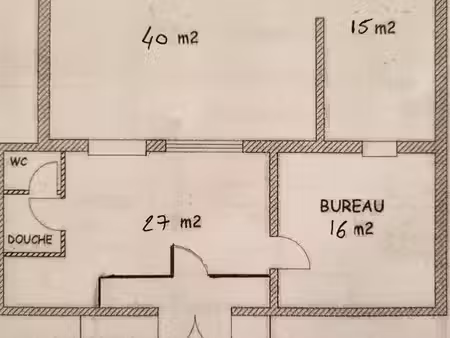 local de stockage 100m2