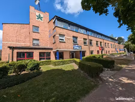 bureau 41m2 cergy