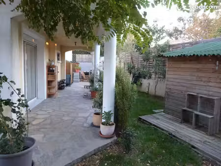 alternative appartement : maison de ville 90 m2 + studio indépendant 18m2