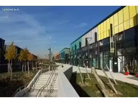 local commercial à louer