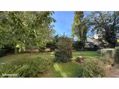 appartement 2 pièces 65 m²