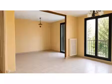 appartement à vendre aux milles (aix-en-provence) - t3/t4 traversant avec terrasse et fort