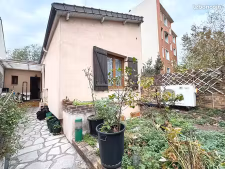 à vendre – maison 3 pièces avec jardinet et sous-sol total – vitry-sur-seine (94)