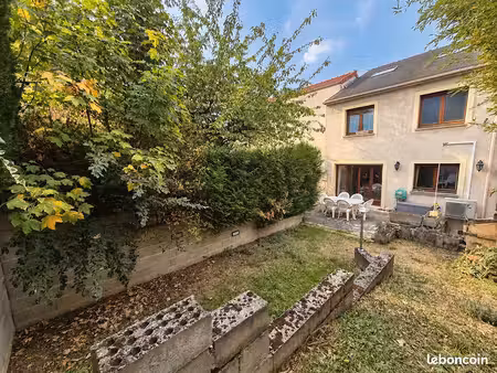 maison 7 pièces 147 m²