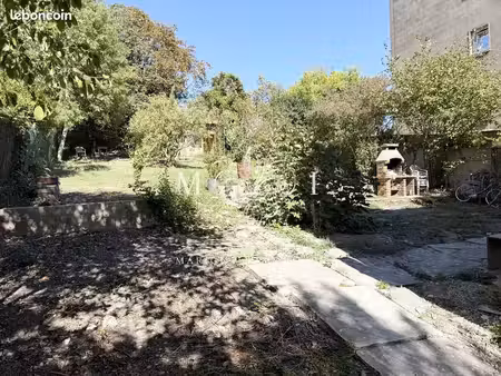 maison 11 pièces 250 m²