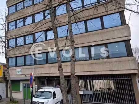 bureaux 363 m²