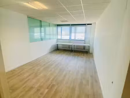 bureaux climatisés à louer - pas de frais d’agence - 1 seul mois de depot de garantie - 1e