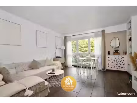 appartement 3 pièces 69 m²