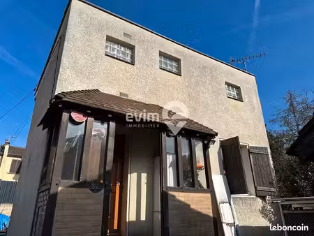 maison 5 pièces 65 m²