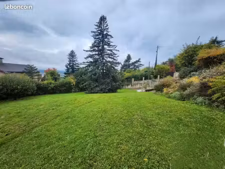 terrain 668 m² andilly