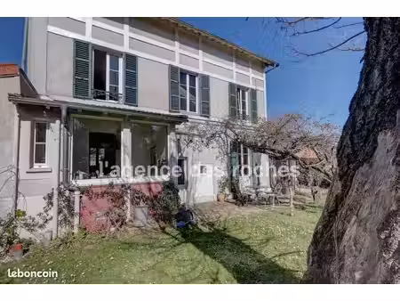maison 7 pièces 160 m²