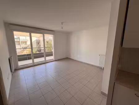 appartement 2 pièces 40 m² à louer neuilly-sur-marne 93330 ? | era immobilier