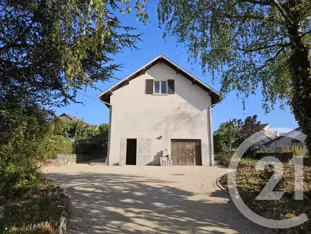 appartement t3 à vendre - 3 pièces - 83 10 m2 - perrigny - 39 - franche-comte