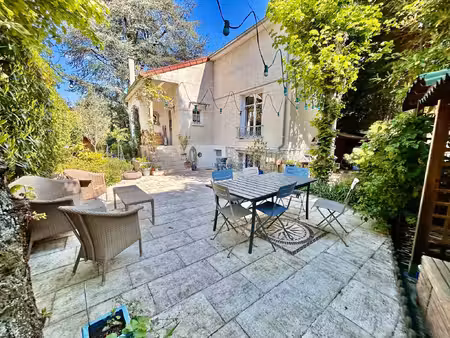 5' centre ville de garches
