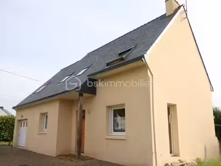 maison de 100 m² à saint-yvi