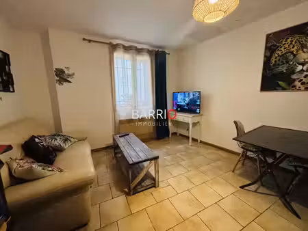 location appartement 1 pièces 24m2 elne 66200 - 375 € - surface privée